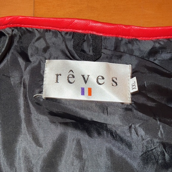 REVES PARIS GALVANIZED 24 VEGAN LEATHER MOTO JACKET.
FABOLOUS WORE THIS JACKET - Picture 5 of 8